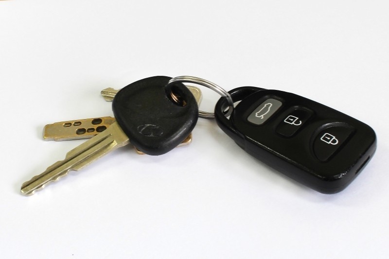 car-key-keys-car-automobile-lock-security-unlock.jpg